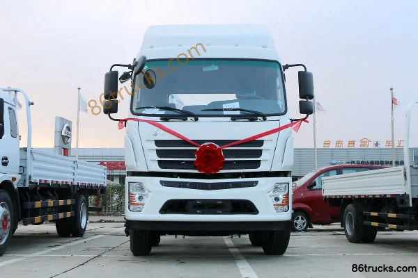 Dongfeng Dongfeng Special Chassis truck-mounted crane
