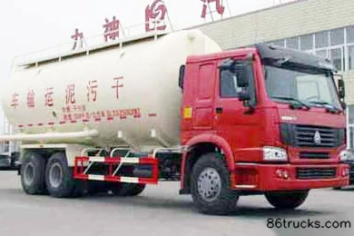 Suizhou Lishen Suizhou Lishen Sinotruk HOWO Chassis suction/septic tank truck