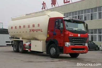 Sinotruk HOWO A7 270hp 6X4(10 wheels) Bulk Powder Material Truck (Xingshi Brand) Exterior