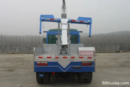 Dongfeng Duolika D6 120 hp 4X2(6 wheels) Wrecker Truck (Chusheng Brand) Exterior (2) | 86Trucks