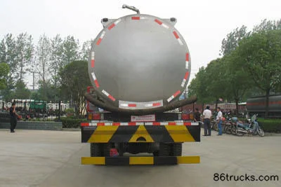 Sinotruk HOWO 266 hp 6X4(10 wheels) Bulk Powder Truck (Chusheng Brand) Exterior (2) | 86Trucks
