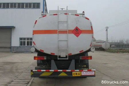 FAW Jiefang Hanwei (J5M) 280 hp 8X4(12 wheels) Chemical Liquid Transport Truck (Chusheng Brand) Exterior (2) | 86Trucks