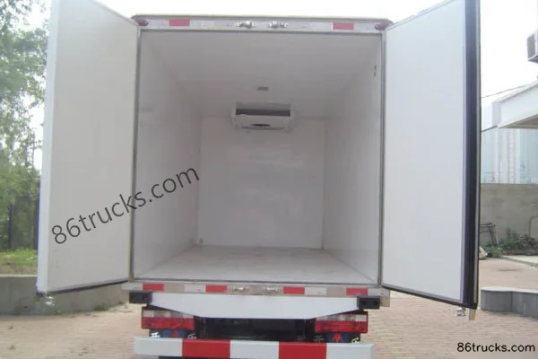 JAC Weiling 140 ch 4X2(6 roues) camion frigorifique Extérieur (2) | 86Trucks
