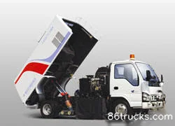Qingling Isuzu 130 hp 4X2(6 wheels) Sweeper Truck (Fulong Continental) Exterior (2) | 86Trucks