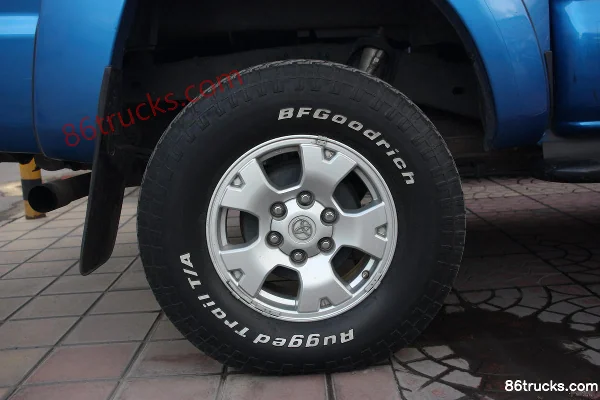 Toyota Tocoma série 2011 4.0L essence 4x4(6 roues) double cabine pick-up Carrosserie (2) | 86Trucks