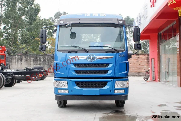 FAW Jiefang Qingdao FAW Jiefang Qingdao Long V Medium Truck truck-mounted crane