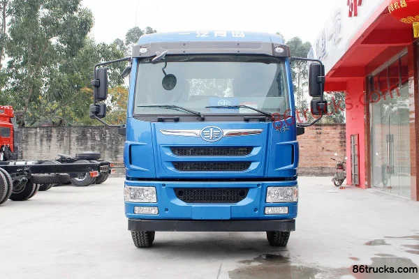 Xinbaigin (Baiqin) Xinbaigin (Baiqin) FAW Jiefang Qingdao chassis powder tank truck