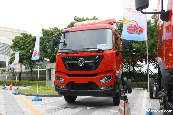 Dongfeng Commercial Vehicle Tianjin KR 230 ch 4X2(6 roues) camion porteur fourgon 9,8 m (China VI) Extérieur (3) | 86Trucks