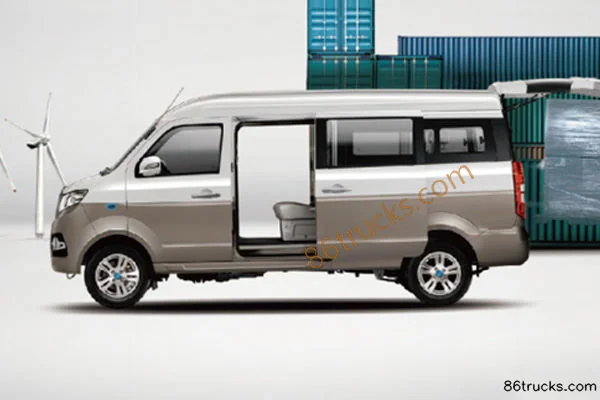 SRM SRM Xinyuan New Energy Xinhaishi EV300 Electric Panel Van