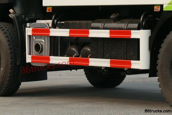Dongfeng Commercial Vehicle Tianlong KC tracteur routier 420 ch 6X4(10 roues) 5,8 m camion benne Châssis (2) | 86Trucks