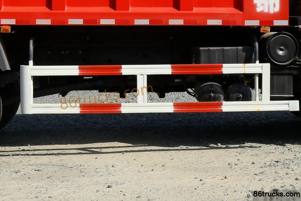 Dongfeng Commercial Vehicle Tianjin Medium Truck 160 hp 4X2(6 wheels) 4.5m Dump Truck (Thin Top) Cab (2) | 86Trucks