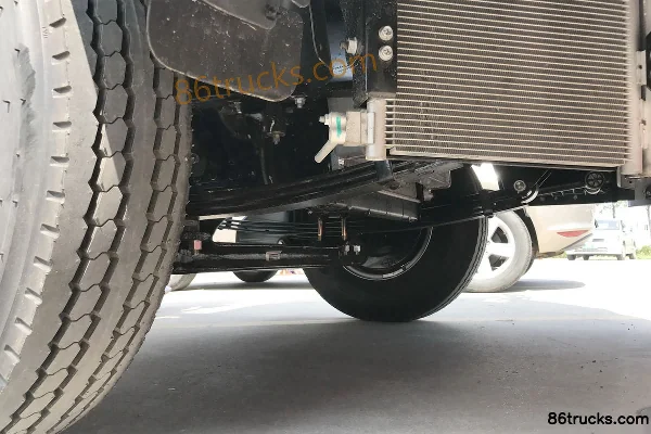 JAC Junling V5 116 hp 4X2(6 wheels) 4.18m Single Row Stake Truck Chassis (1) | 86Trucks