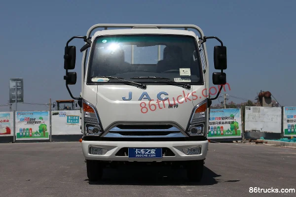 JAC Kangling J3 68 hp 4X2(6 wheels) 3.3m Single Row Flatbed Light Truck Exterior (2) | 86Trucks