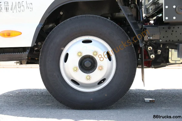 JAC Kangling J3 68 hp 4X2(6 wheels) 3.3m Single Row Flatbed Light Truck Chassis (2) | 86Trucks