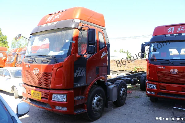 FAW Jiefang J6L medium truck 260 hp 6X2(8 wheels) 7.7m flatbed cargo truck (China VI) Exterior (3) | 86Trucks
