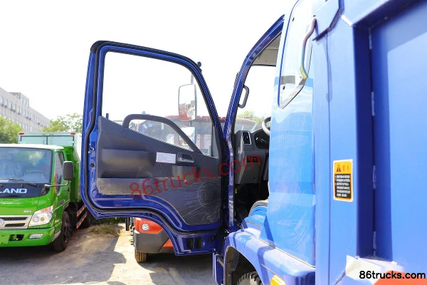 Foton Ruwo E3 170 ch 6X2(8 roues) 6,8 m camion benne Cabine (1) | 86Trucks