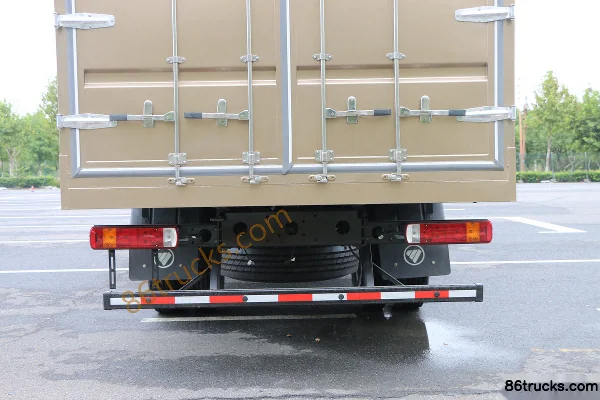 Foton Aoling Big Horn 220hp 4X2(6 wheels) 6.8m semi-sleeper box cargo truck (China VI) Body (2) | 86Trucks