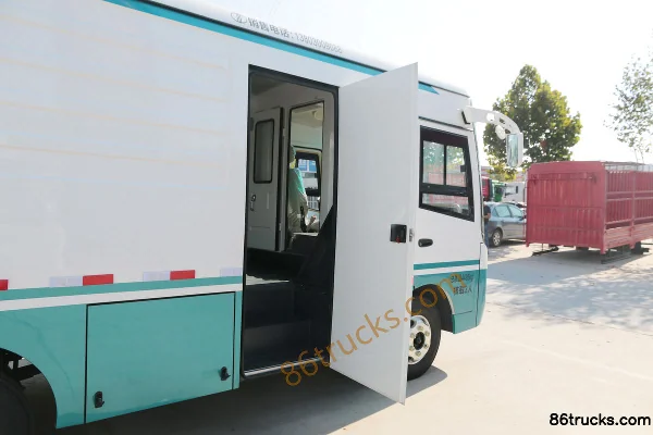 Mudan Zhongba High-End Edition 132hp van truck Cargo Box (1) | 86Trucks
