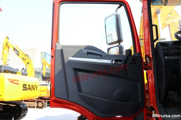 SHACMAN Delong New M3000 336hp 8X4(12 wheels) Folding Arm Truck-mounted Crane Cab (2) | 86Trucks