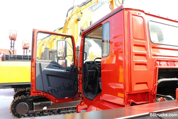 SHACMAN Delong New M3000 336hp 8X4(12 wheels) Folding Arm Truck-mounted Crane Cab (1) | 86Trucks