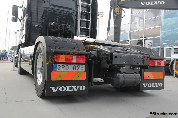 Volvo FH16 poids lourd 750 ch 4X2(6 roues) tracteur routier automatique Châssis (1) | 86Trucks
