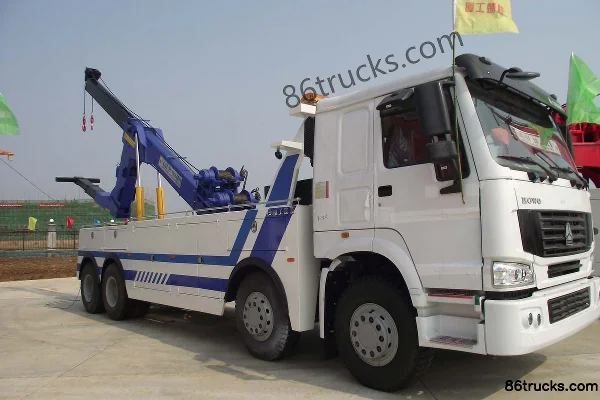Sinotruk HOWO T5G 336 ch 8X4(12 roues) Dépanneuse (marque Chusheng) Extérieur (2) | 86Trucks