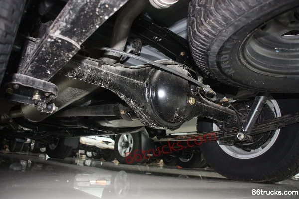 Zhengzhou Nissan Dongfeng Ruichi Luxury Edition 2011 Model 2WD 3.0L Diesel Double Cab Pickup Chassis (2) | 86Trucks