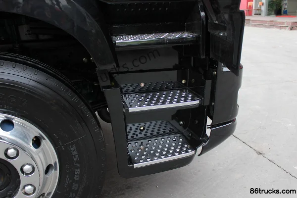 FAW Jiefang J6P camion lourd 420 ch 6X4(10 roues) tracteur routier AMT automatique (édition 55e anniversaire) Cabine (3) | 86Trucks