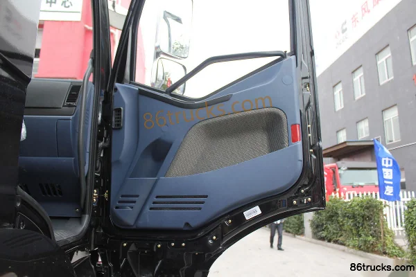 FAW Jiefang J6P camion lourd 420 ch 6X4(10 roues) tracteur routier AMT automatique (édition 55e anniversaire) Cabine (2) | 86Trucks
