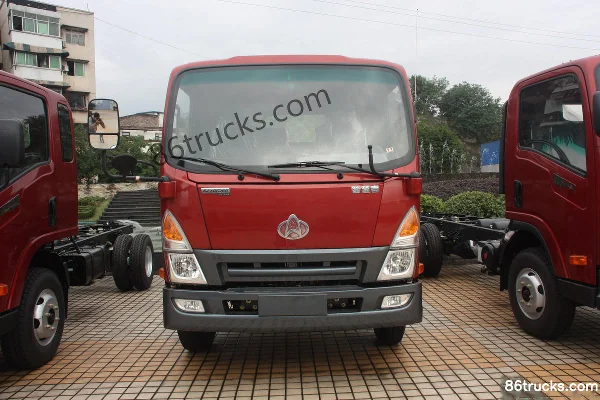 Changan Kuayue Kuayuezhe 102 hp 4X2(6 wheels) 3250 Wheelbase Semi-Sleeper Light Truck Chassis Exterior