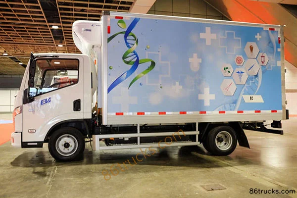 Yuejin Chaoyue EC100 3.1T 4m Single Row Pure Electric Dual-Temperature Refrigerated Truck 81.14kWh 4X2(6 wheels) Exterior (2) | 86Trucks