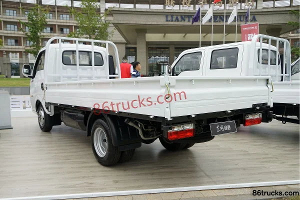 Dongfeng T5 1.6L 105 ch 4X2(6 roues) CNG 3,7 m camion plateau simple cabine (China VI) Extérieur (3) | 86Trucks