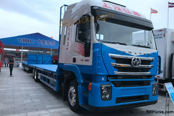 Liangshan Dongyue Liangshan Dongyue SAIC Hongyan chassis flatbed truck