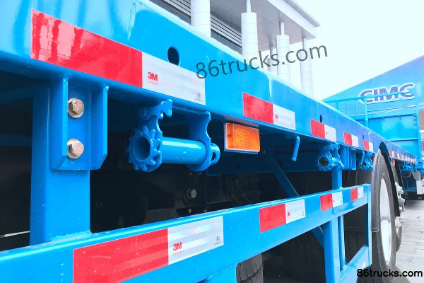 SAIC Hongyan Genlyon C500 430 ch 6X2(8 roues) camion plateau à essieu central (marque Liangshan Dongyue) Carrosserie (2) | 86Trucks