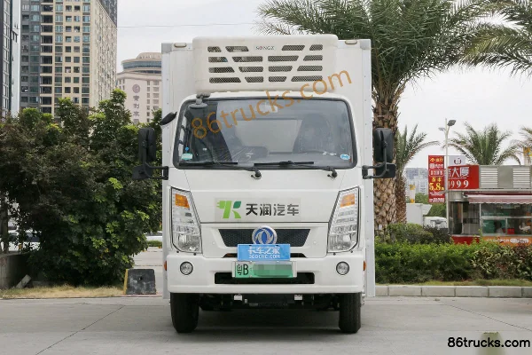 Dongfeng Teshang 4,5 T 4,05 m fourgon léger électrique pur (EQ5045XXYTBEV4) 72,1 kWh 4X2(6 roues) Extérieur (2) | 86Trucks
