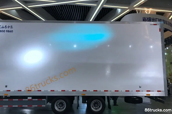 CIMC 9.618m Box-type Center-axle Trailer Exterior (3) | 86Trucks