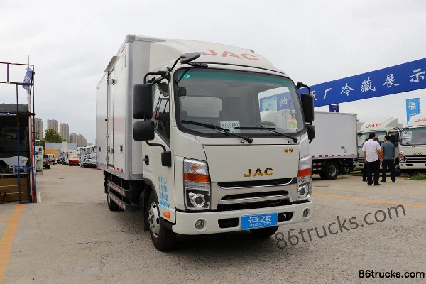 JAC Shuailing Q3 120 ch 4X2(6 roues) 4,015 m camion frigorifique, cabine simple Extérieur