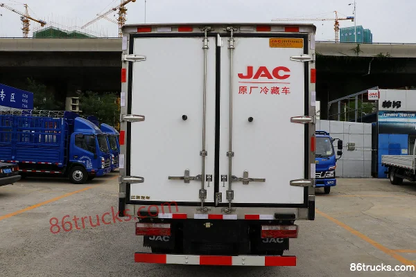 JAC Shuailing Q3 120 ch 4X2(6 roues) 4,015 m camion frigorifique, cabine simple Carrosserie (2) | 86Trucks