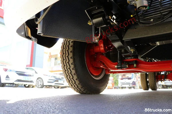 Dongfeng Kaipute K6-N 140 hp 4X2(6 wheels) 4.13m single-row flatbed light truck Chassis (2) | 86Trucks