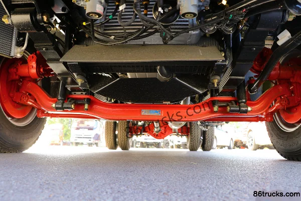 Dongfeng Kaipute K6-N 140 hp 4X2(6 wheels) 4.13m single-row flatbed light truck Chassis (1) | 86Trucks