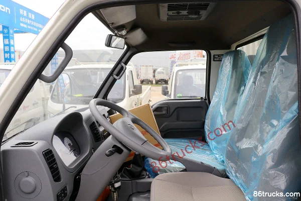 Foton Forland Small Card Star 90hp 4X2(6 wheels) 3.8m single-row van micro truck Cab (2) | 86Trucks