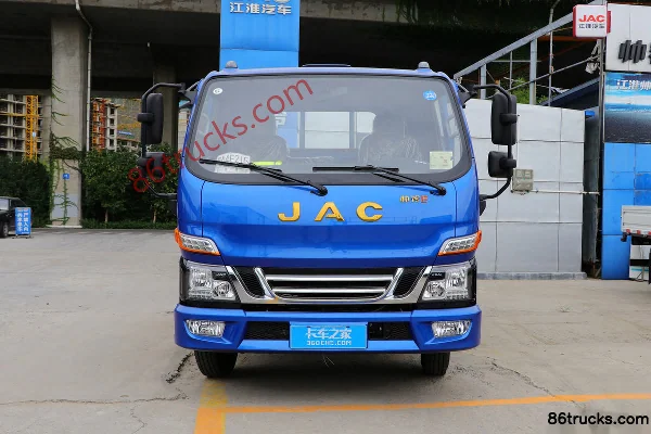 JAC Shuailing E Medium Body 132hp 4X2(6 wheels) 4.22m Single Row Flatbed Light Truck Exterior (2) | 86Trucks