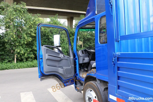 JAC Shuailing Q7 154 ch 4X2(6 roues) 5,2 m cabine avancée avec double rangée, camion léger à ridelles (1) | 86Trucks