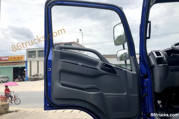 Sanlong Longjiang 235 ch 4X2(6 roues) camion benne 3,8 m Cabine (2) | 86Trucks