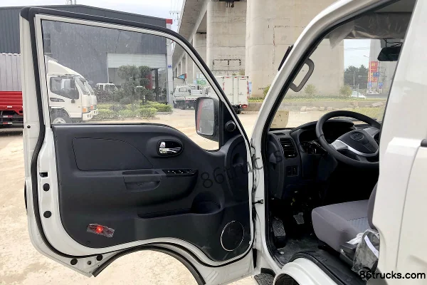 JAC Kairui X6 110 ch 4X2(6 roues) 2,75 m micro camion plateau double cabine (1) | 86Trucks