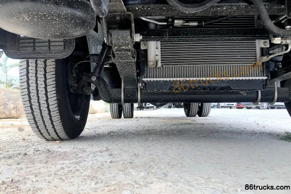 JAC Kairui X6 110 ch 4X2(6 roues) 2,75 m micro camion plateau double cabine Châssis (1) | 86Trucks