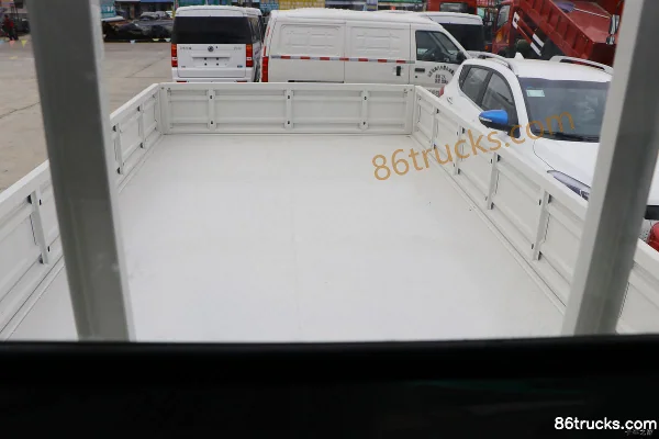 FARIZON E200 Standard Edition 4.5T 4.1m single-row pure electric flatbed light truck 86kWh 4X2(6 wheels) Body (1) | 86Trucks