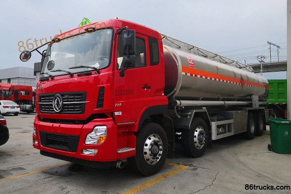 Dongfeng Commercial Vehicle Dongfeng Tianlong fuel tanker truck