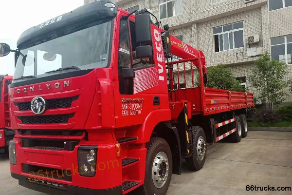 Pafeite Pafeite SAIC Hongyan Chassis truck-mounted crane