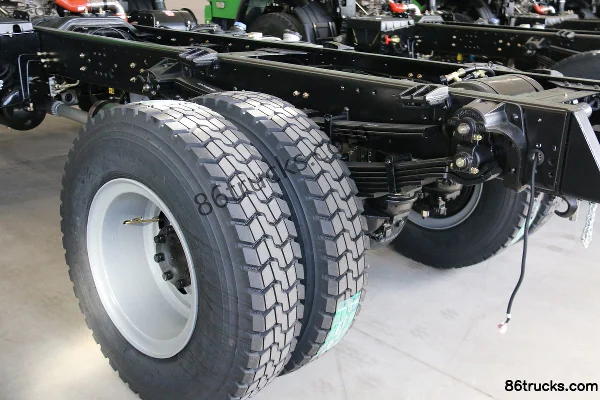 Aerospace Linghe Qihangxing 160 hp 4X2(6 wheels) 4m Dump Truck Chassis (2) | 86Trucks